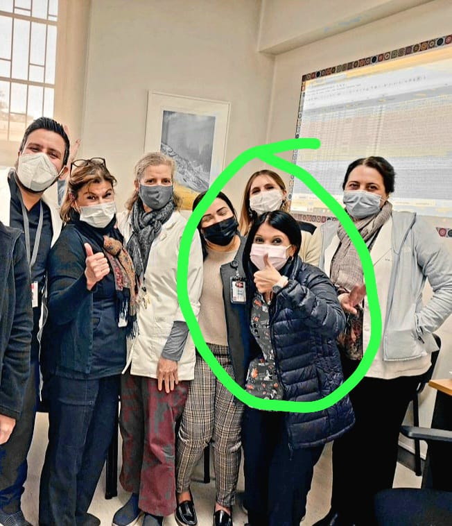 BarbaraPugaLarr's tweet photo. La Dra Ada Hernández, a cargo de reactivar lo que empezaran muchos años atrás Dr. Del Fábero y equipo. El Hospital Militar aportó con los primeros trasplantes de medula autologo del Programa Ministerial de adultos. Hoy nos toca devolverles la mano. https://t.co/wlmnu9axe1