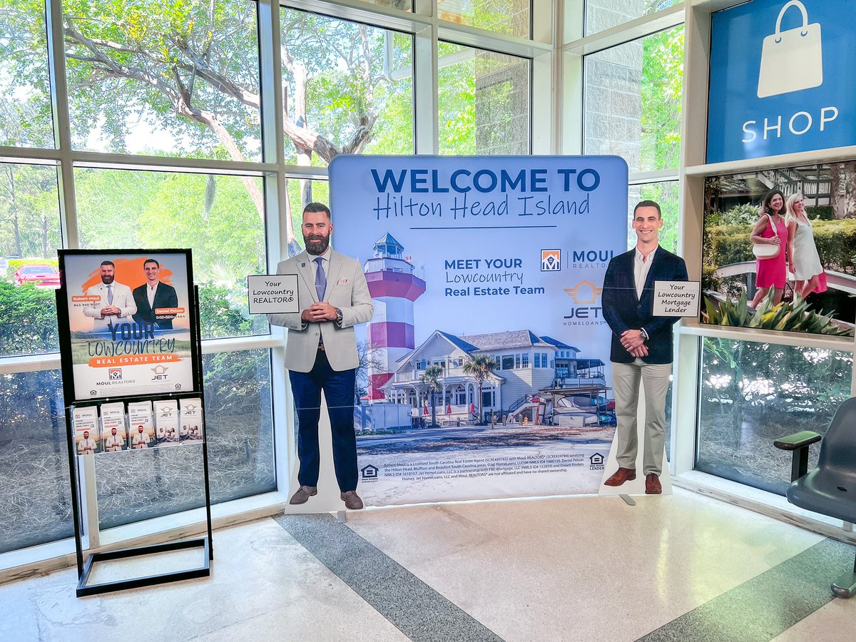 Moul, REALTORS® is excited to announce a strategic partnership with the Hilton Head Island Airport! We contracted floor space in the airport in the baggage claim area! 500,000 visitors a year! Exciting as our plans for expansion into the Hilton Head market begin!