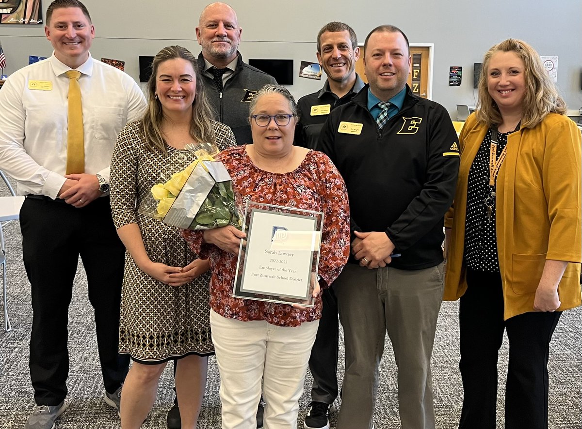FZSDSUPT's tweet photo. East High paraprofessional Sarah Lowrey is the Fort Zumwalt Employee of the Year! Sarah is so loved by her students and EHS family. What a moment! @FZSchools @ZumEastHigh https://t.co/3qLe68aUWq