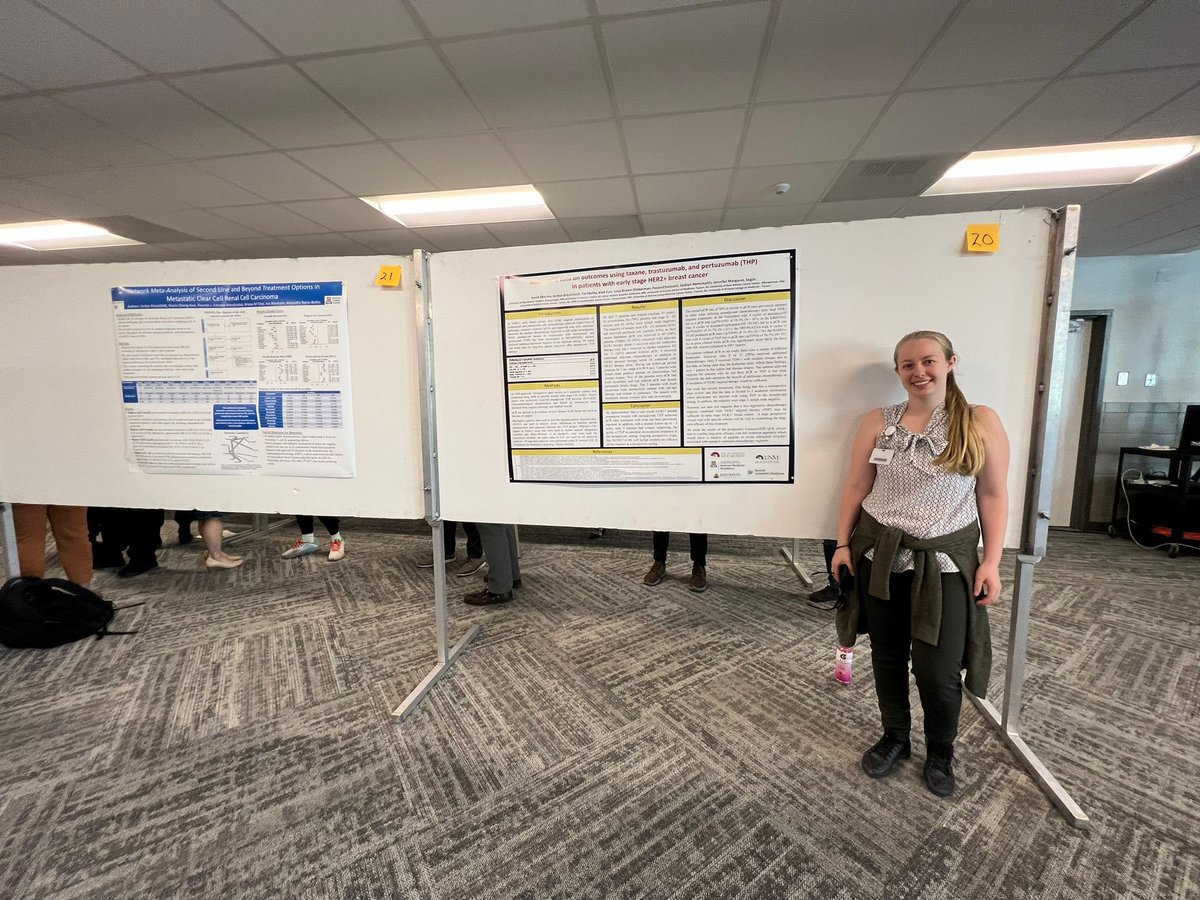 UAZTucson_IMRes's tweet photo. Our residents showed up in fine form to present their work at Research Academic Half Day. Seen here: Drs. @niharikav211 , Uhland, Call, and Kreutzfeldt.
📸: Dr. Vennelaganti https://t.co/4WQXTa30qF