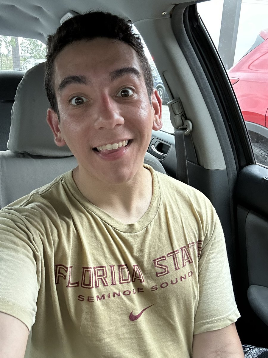 LilioCamere's tweet photo. love coming back to a good leg day 🏋🏻♂️ #abilityscoreimprovement https://t.co/Rz32AQDGoJ