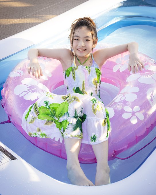 Twitterのコスプレ画像11