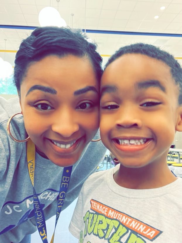 I really enjoyed lunch duty today! I was able to spend some brief quality time with my baby loves😍Blessed to be in the same building and have the opportunity to make decisions that directly impact their learning foundation 📚 G &amp; Z💕