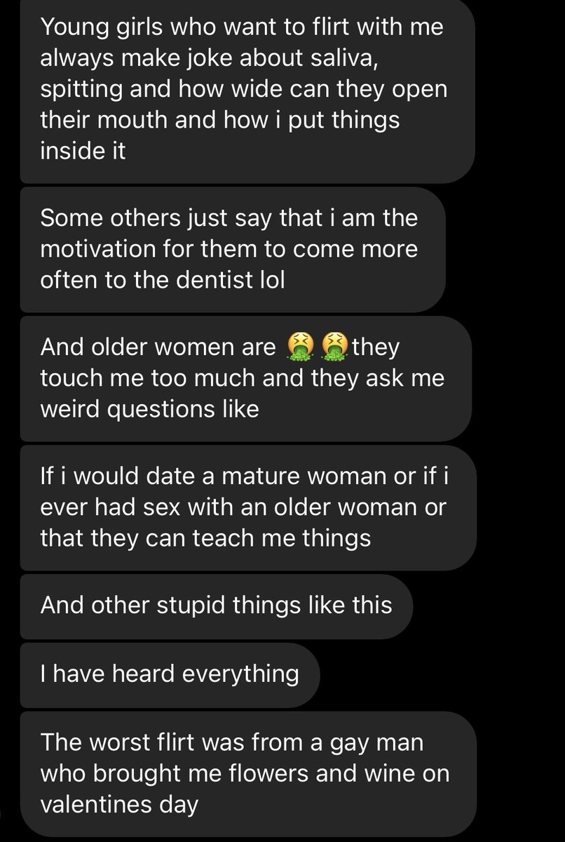 lsrtnv's tweet image. девочки, я никогда в жизни не флиртовала с врачами, вам не советую, врачи в жестком кринже