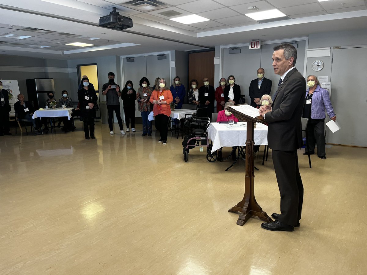 Great to be at the introduction of the new multi-purpose room at the <a href="/GlebeCentre/">The Glebe Centre</a>, with support from T&amp;T Supermarket. 

Ce centre de retraite a une longue histoire de soins pour ses résidents âgés. 

I’m joined by Councillors <a href="/WilsonLo24/">Wilson Lo</a>, <a href="/ShawnMenard1/">Shawn Menard</a>, and <a href="/Jessica_Ottawa/">Jessica Bradley</a>.