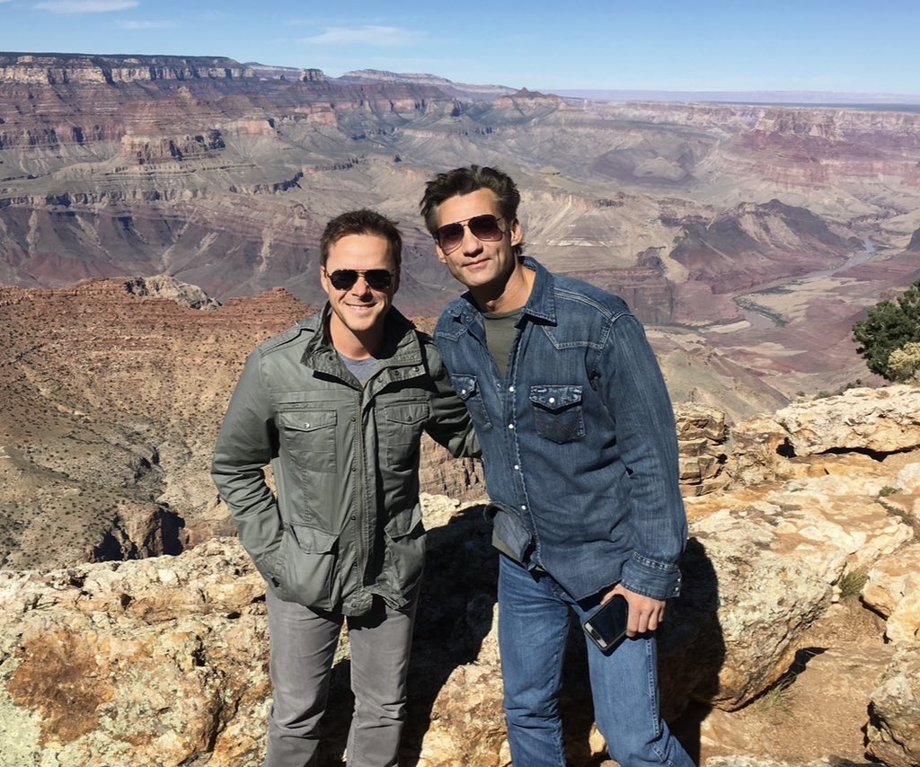 I d like to wish my good buddy Wade Hayes a very happy birthday. Hope you have a great one today! 