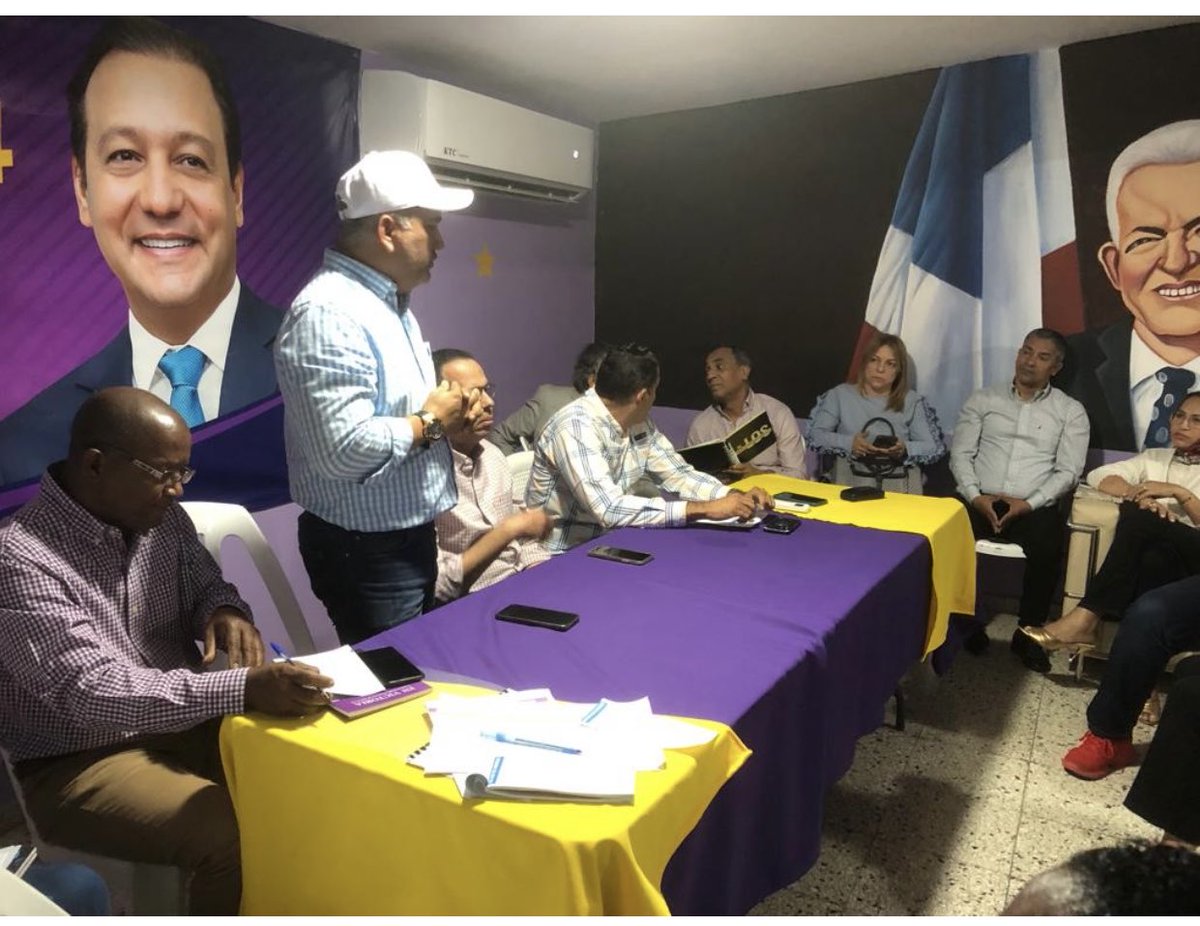 MirabalPm's tweet photo. En Santiago el Comité Provincial del ⁦@PLDenlinea⁩ reunido ahora, coordinando la visita del próximo presidente ⁦@Abel24RD⁩ este sábado a Sajoma, Jánico, Sabana Iglesia y Hato del Yaque. El PLD al poder en el 2024!!! https://t.co/tnI01jry8Q