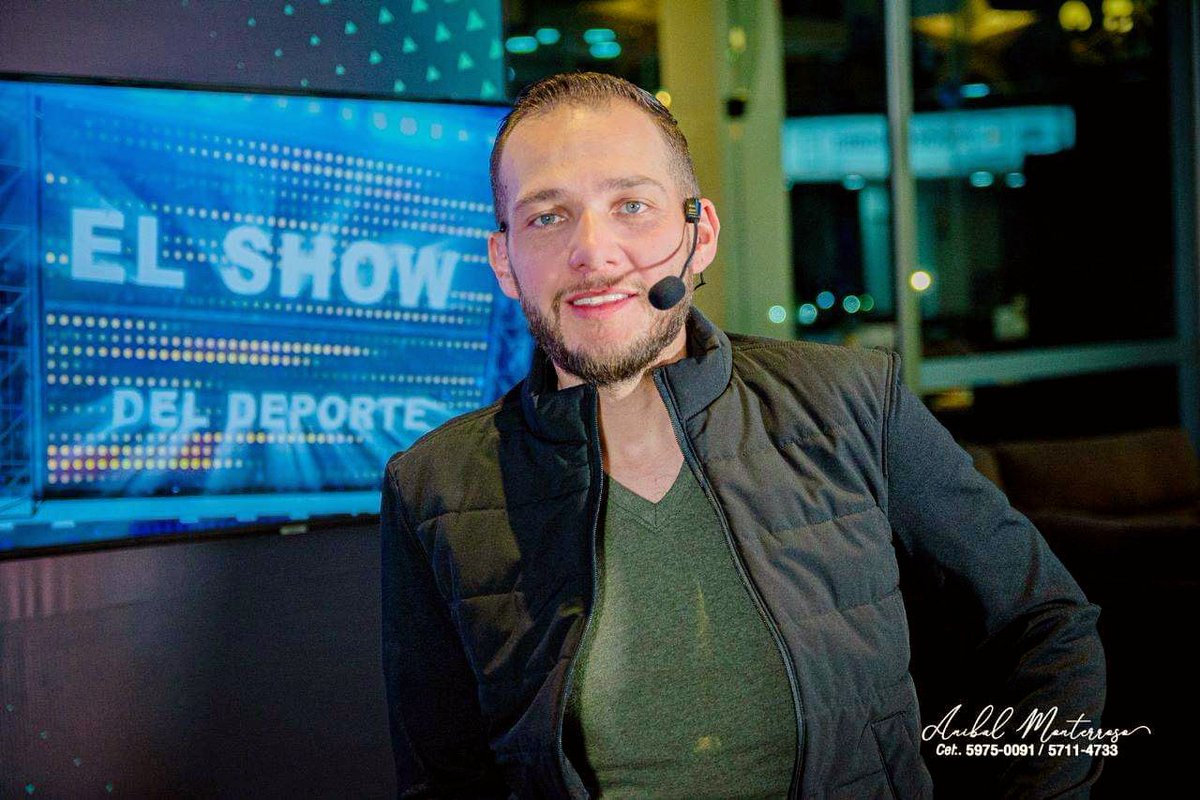 ElRaffo_'s tweet photo. “La vida no se mide en minutos, se mide en momentos”
-Programa 🎙️🖥️🎥⚽️ Los Cancheros desde @InterplazaXela
#LosCancheros #LosCancherosTV #LosCancherosXela #ProgramaDeportivo #Cronistas #Analistas #Comentaristas #Fútbol #LNFG #LigaGuate #InterplazaXela #Xela #Guate https://t.co/91EOIYTtln