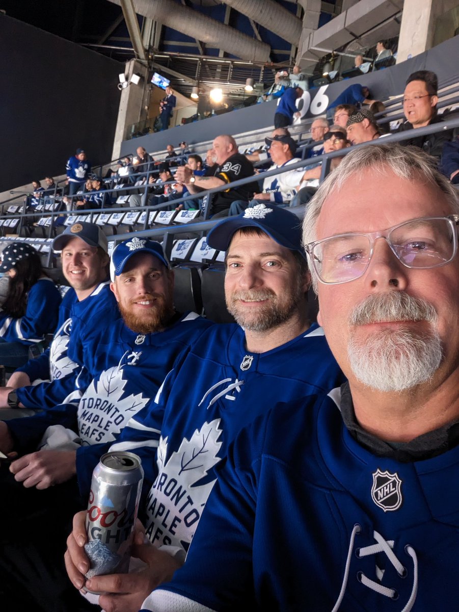 #LeafsForever #LeafsNation Let's go Maple Leafs