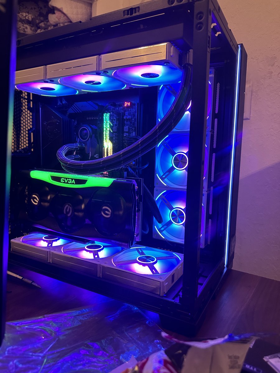 KIRNEILL tweet media