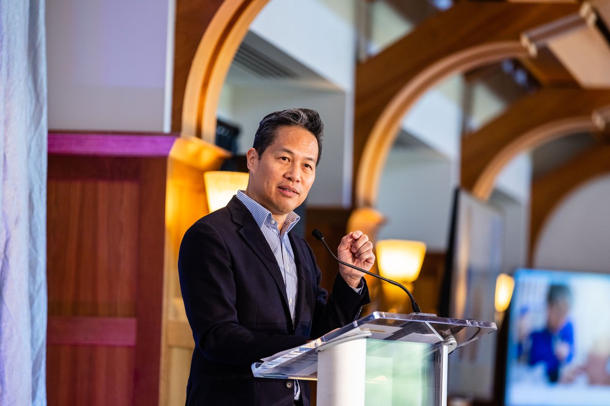 alzassociation: We were honored to have award-winning journalist and news anchor @RichardLui join us to share his personal connection to the disease and his upcoming documentary inspired by his experience, UNCONDITIONAL. #PartTheCloud #ENDALZ