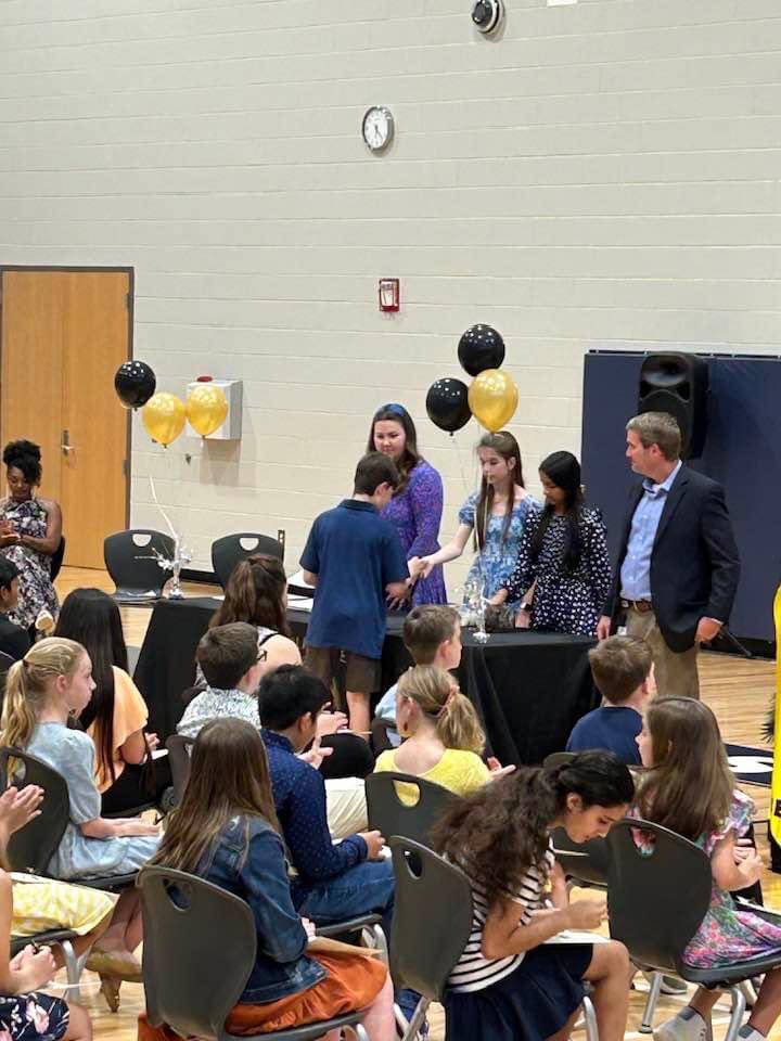 HaileyCGoodwin's tweet photo. Congratulations to all (120) of our Lakeside Middle School Junior Beta Club Inductees!
Shoutout to Mrs Saggus and Mrs Barnes for leading this amazing group of young leaders.
@nationalbeta @LakesideMS_Lex1 @LexingtonOne
#JuniorBetaClub #Lex1 #Lex1Shoutout https://t.co/lxIaeGLOTb