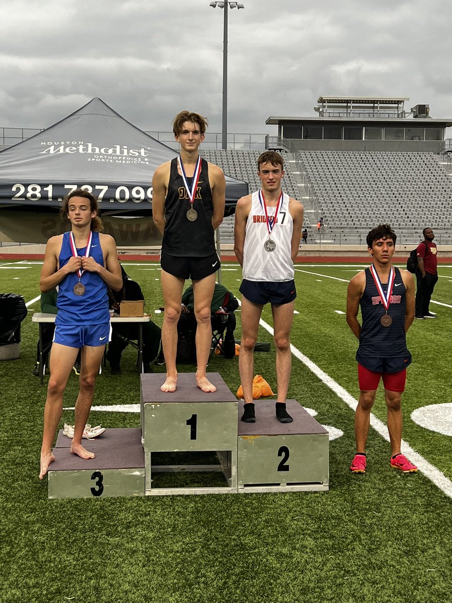 Ben goes an easy 9:16, gets 2nd and is on to the Regional Championship next week. #bbbxc #bbbbdsquad