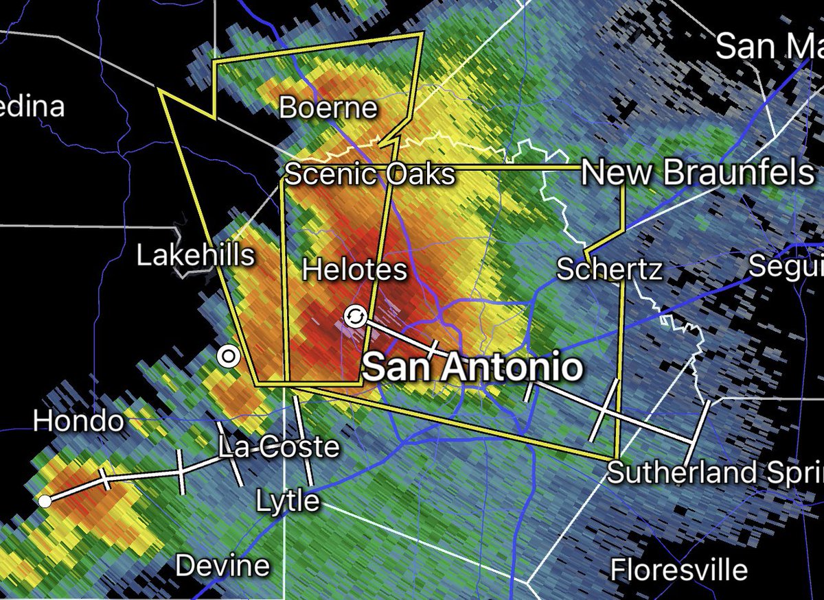 Severe Thunderstorm Warning for Bexar and Comal counties. Live update at 7 on WOAI: WOAI.com/listen