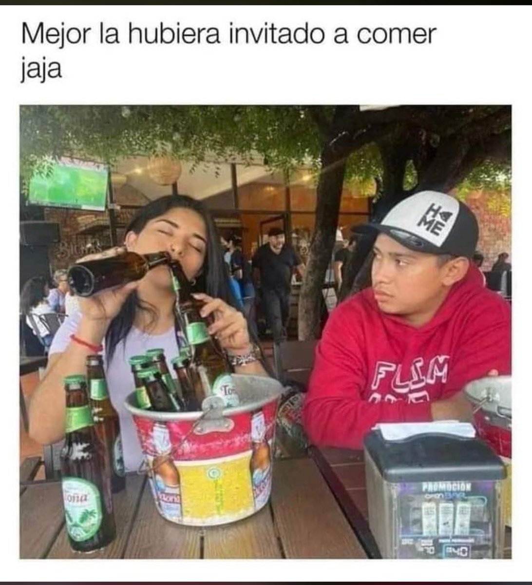 bruxya31's tweet photo. Te dije, 🤭 pero no me haces caso!! 🍻🍾 #siyasabencomosoy 😂😂 https://t.co/skIzN8HfWx