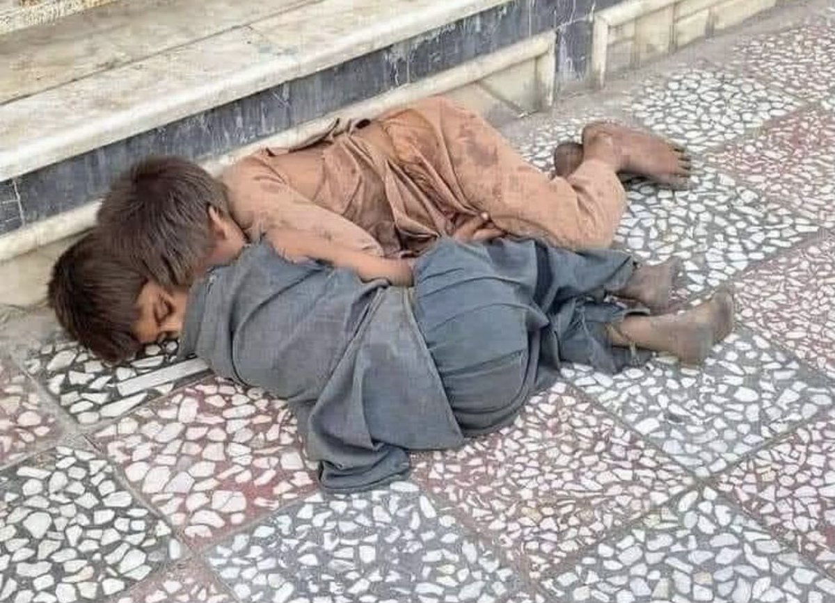 A_MateenAnsari's tweet photo. ہم سے روز قیامت صرف نماز روزوں کا ہی حساب نہیں ہوگا۔ https://t.co/ws7IAnZNfr