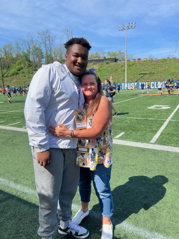 Michael Thacker tweet media