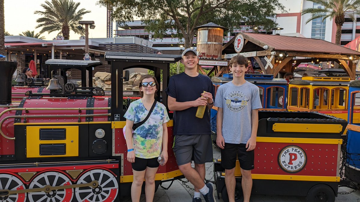 Bronwyn Korchnak tweet media