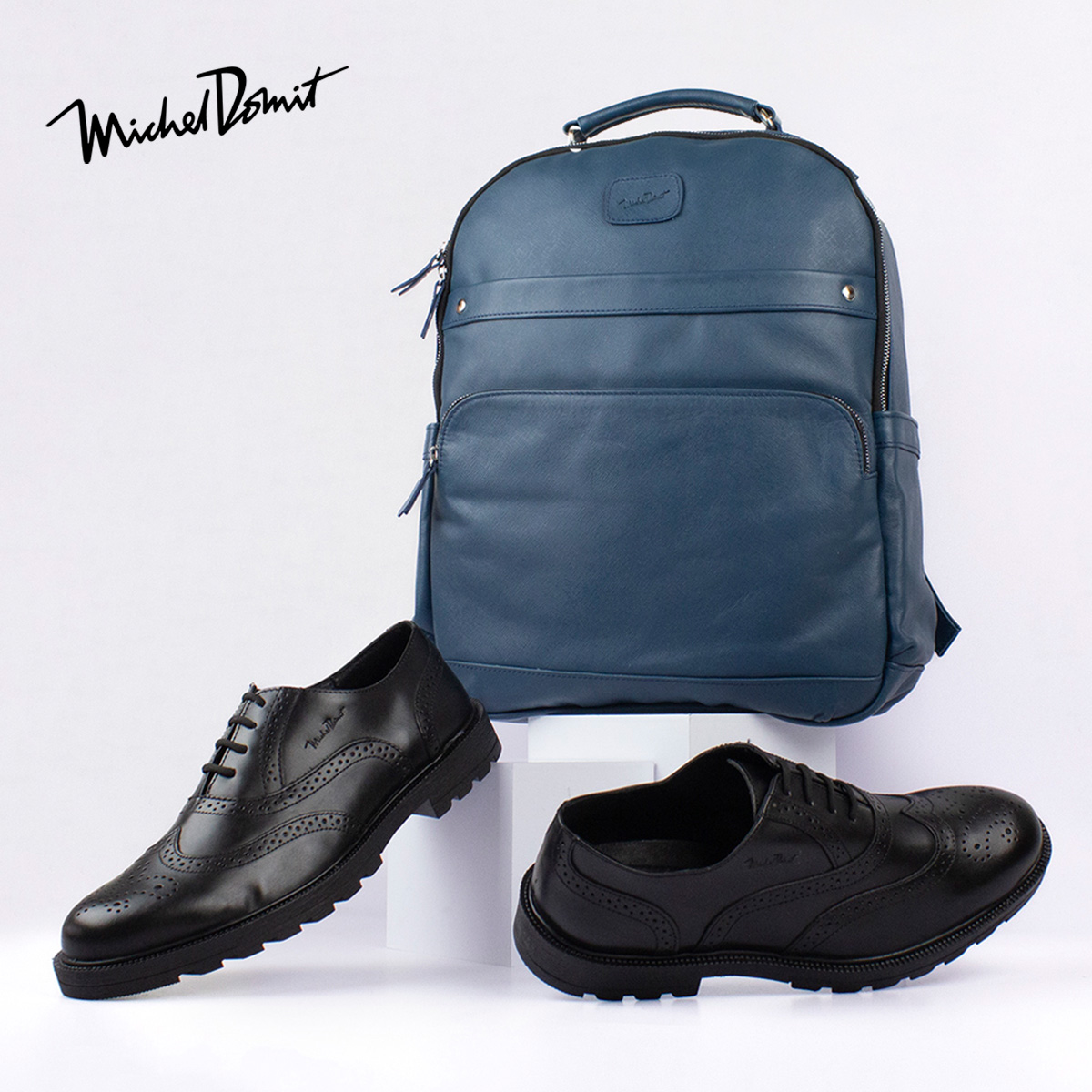 Si lo que deseas es impactar con elegancia esta primavera, opta por nuestros clásicos renovados.  ☀️🍃 #MichelDomit 

¡Elige tu accesorio ideal! ➜ bit.ly/3y2lnHL