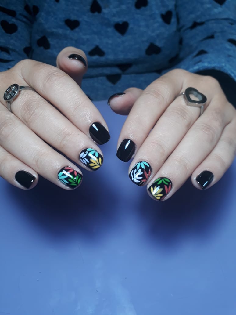 Amandoooo Mis Uñitas💅