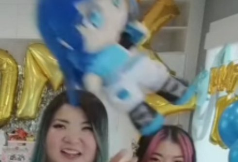 close up shots of gold, draco, and funneh's plushies 👁👁