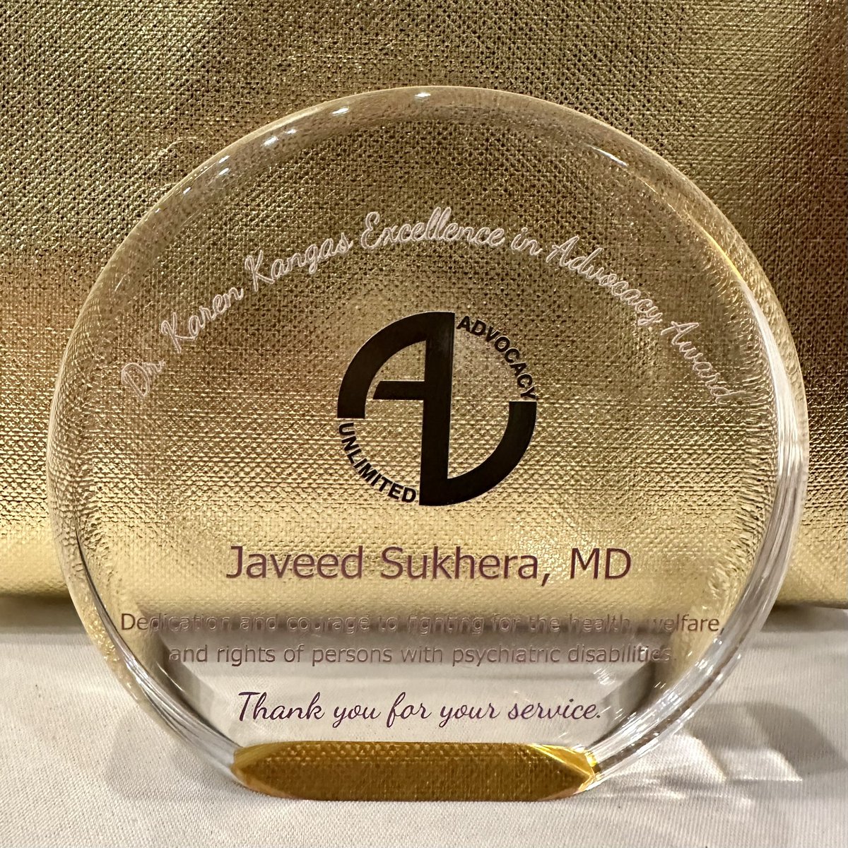 javeedsukhera's tweet photo. I am beyond honored to be the recipient of this award in the name of Dr Karen Kangas. Here’s to never giving up; to being audacious enough to tell the truth, and to making transformative change towards a more liberatory paradigm in mental health care. #RadicalRecovery https://t.co/BHO3i1eHAl