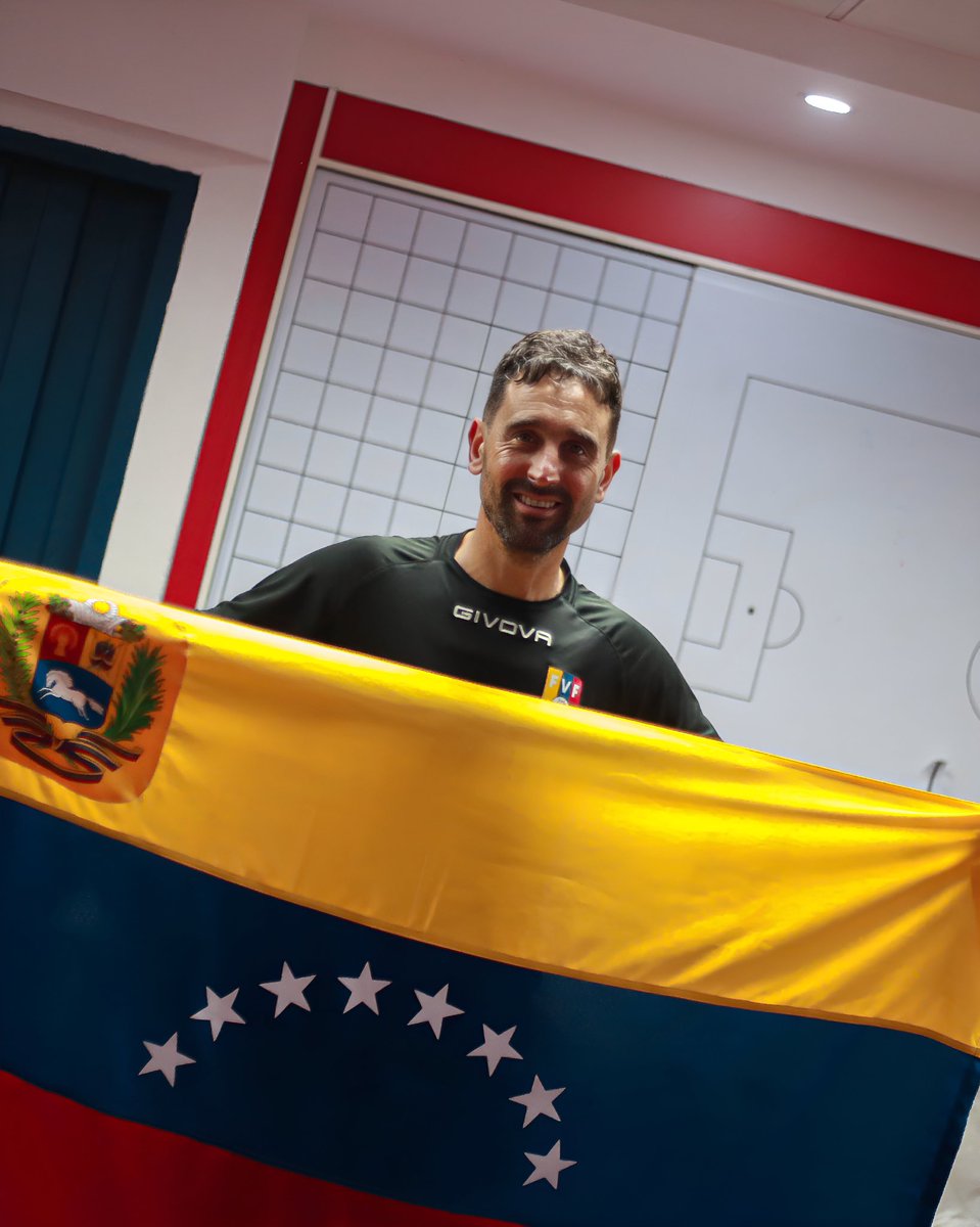 pftato's tweet photo. Conservando el sacrificio, la humildad y vocación se logran cosas gratificantes. Venezuela gracias por abrirme las puertas, daremos todo para llegar a lo más alto. Nos vamos al mundial. https://t.co/cgDWAfxI2b
