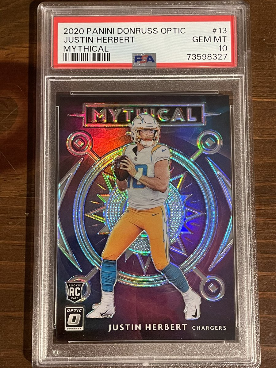 NickPoyer's tweet photo. Pro tip: buying raw cards from @RyansCardssLLC , great idea and would highly recommend 🔥🙌🏼 https://t.co/CXiRN9xqay