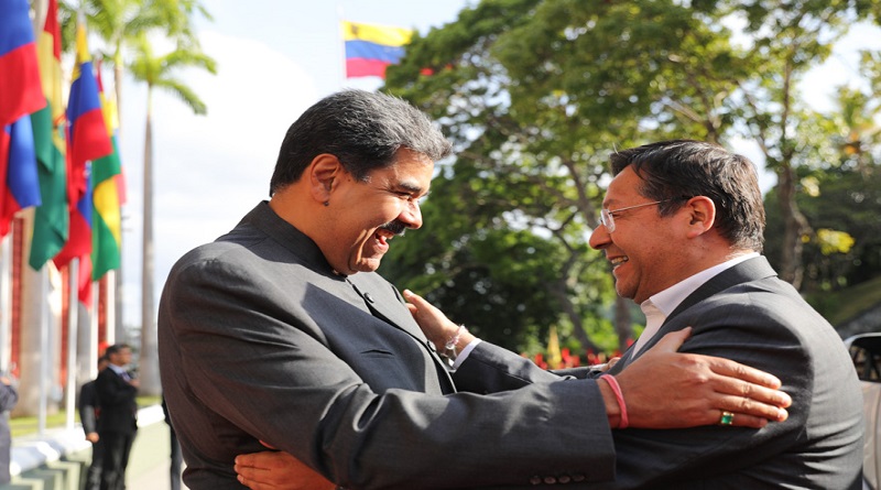 Presidente Maduro recibe a su homólogo Luis Arce en el Palacio de Miraflores 

#ManoDeHierro

vtv.gob.ve/presidente-mad…