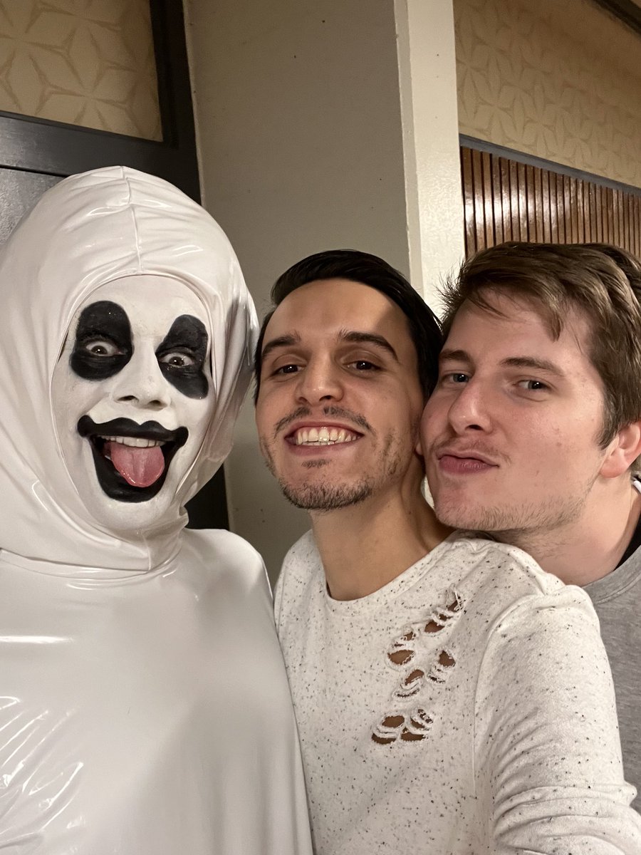 kotypitz69's tweet photo. can’t believe I have a photo with the winner of all stars 8!!!! #AllStars8 https://t.co/w2CO9uSj5X