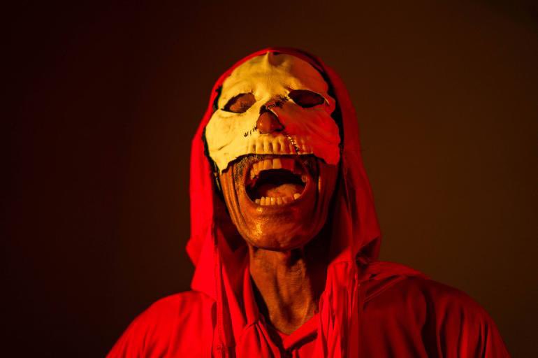 Carnaval_SA's tweet photo. El #PremioEMcC en la Categoría de Mejor Fotografía es para ‘El Barquero de Hades que goza en el Carnaval de Barranquilla’ de @VanexaRomero, publicada en el página web del periódico @ELTIEMPO.
¡Felicitaciones Vanexa, sigue retratando los mejores momentos del Carnaval! https://t.co/ofQDqv4k23