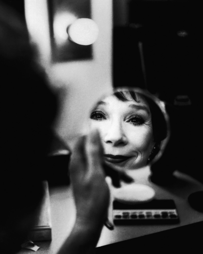 iShowTunes's tweet photo. #ShirleyMacLaine, #LosAngeles, 1991.
Photo by #TimothyWhite. https://t.co/IFyqmt7Qvb