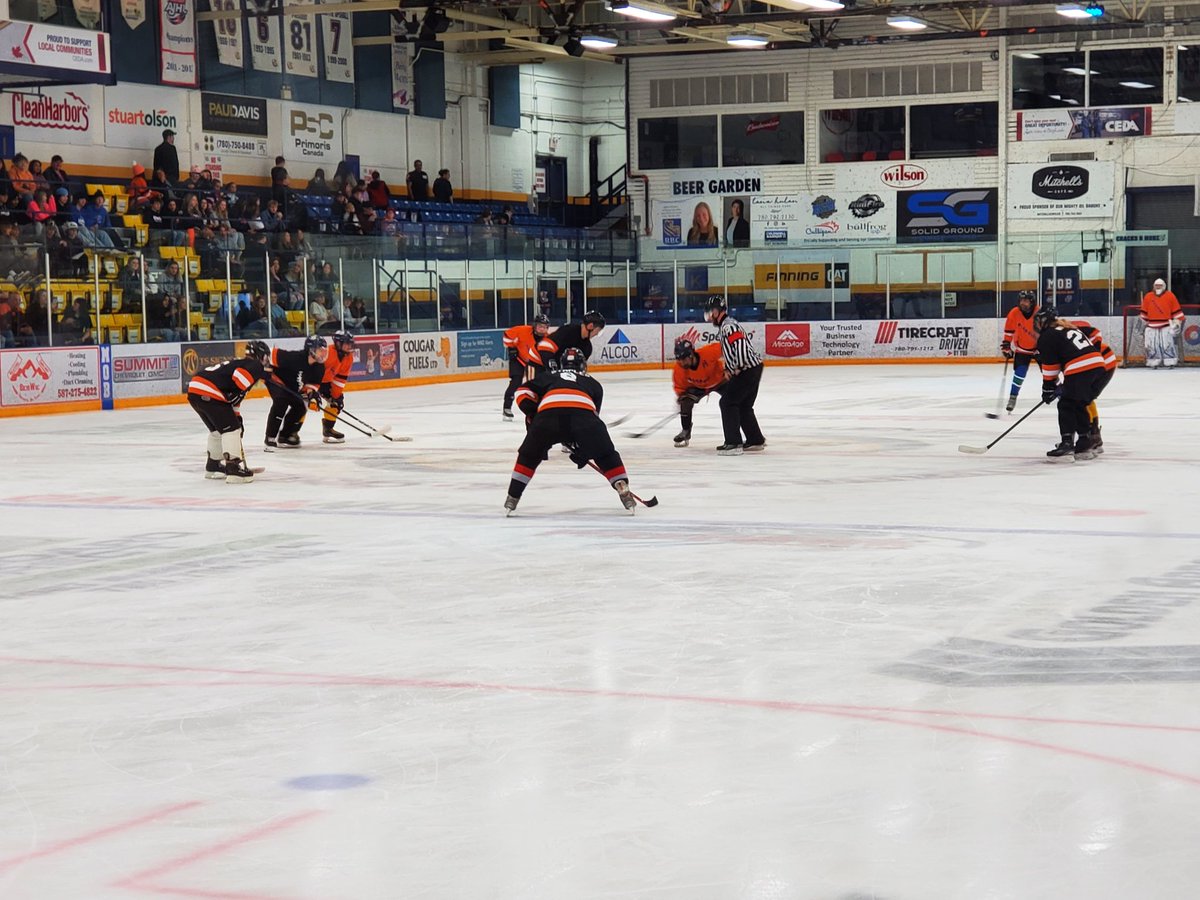 MrHurleyPE's tweet photo. The first annual @EcoleMcTavish Grad Cup is underway at Centerfire Place @FMPSD @fmpsdPEAK #GradClass2023 https://t.co/EpsW3Ay4Ku