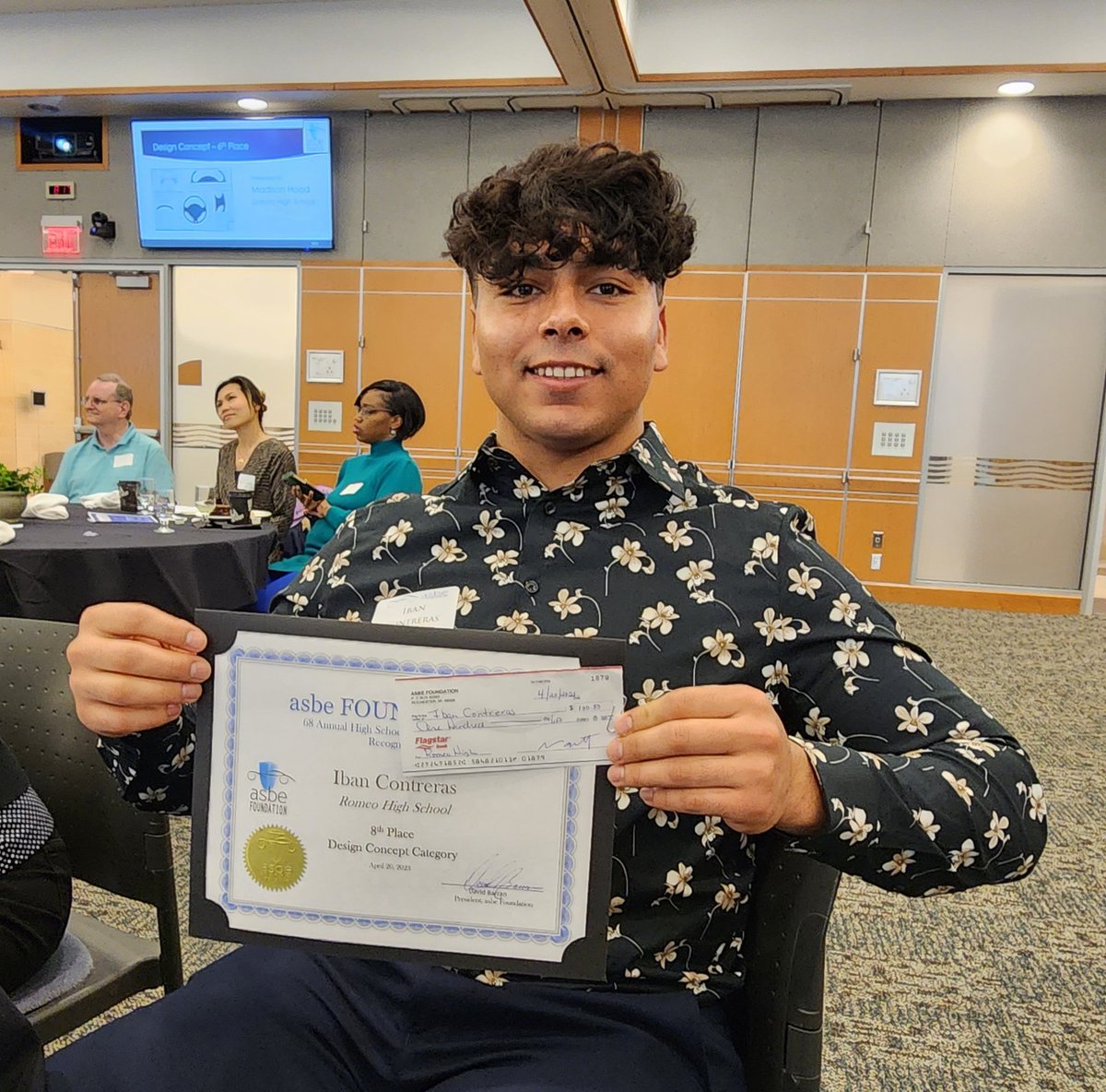 kiehler's tweet photo. Iban Contreras Romeo High School DEM 8th place ASBE Design Concept. #RHSDEM #romeohighschool https://t.co/ASBvebIeVz