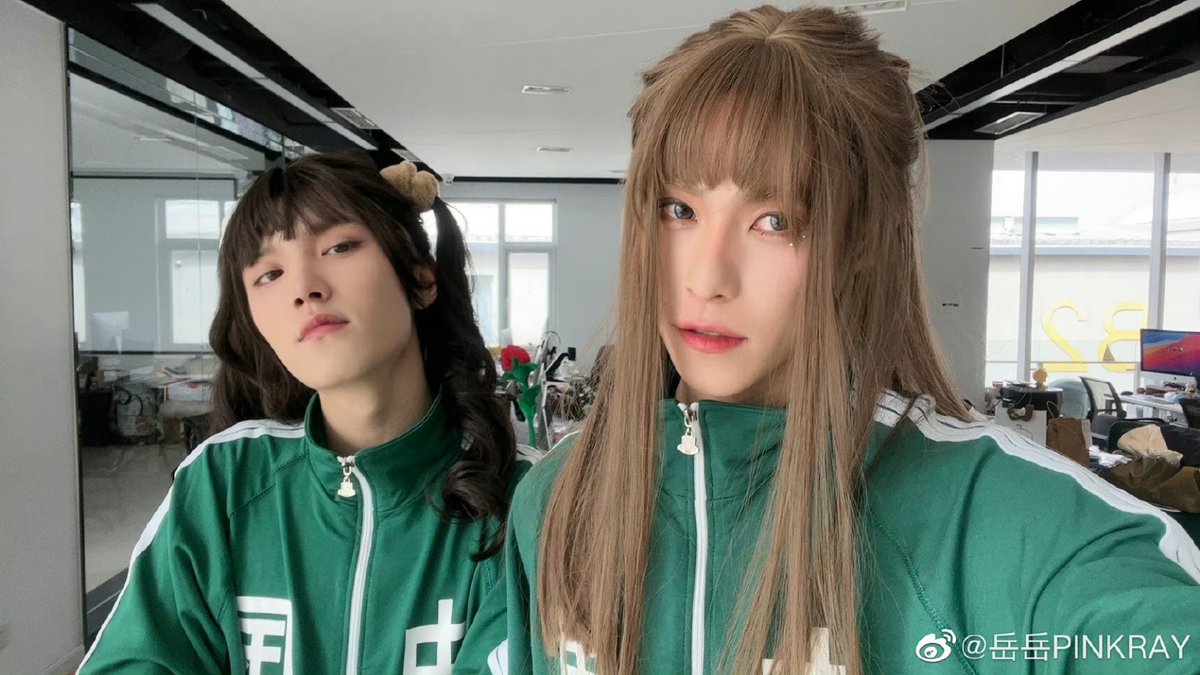 oh? ANER is back 😂😂 gosh Yueyue is really pretty