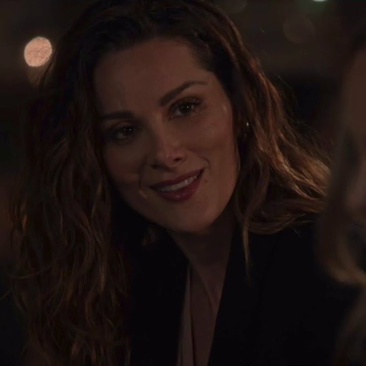 savreleigh's tweet photo. OH MY GOD 
#station19 https://t.co/Jgy15LTlUG