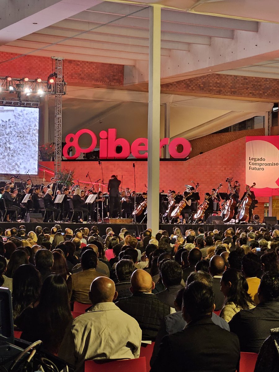 IBERO CDMX (@ibero_mx) on Twitter photo ¡Gracias a la <a href="/orquestamineria/">Sinfónica de Minería</a> por compartir su talento con nuestra comunidad IBERO!
El #OchentaAniversarioIbero se llena de magia gracias a su música. ¡Gracias a la <a href="/orquestamineria/">Sinfónica de Minería</a> por compartir su talento con nuestra comunidad IBERO!
El #OchentaAniversarioIbero se llena de magia gracias a su música.