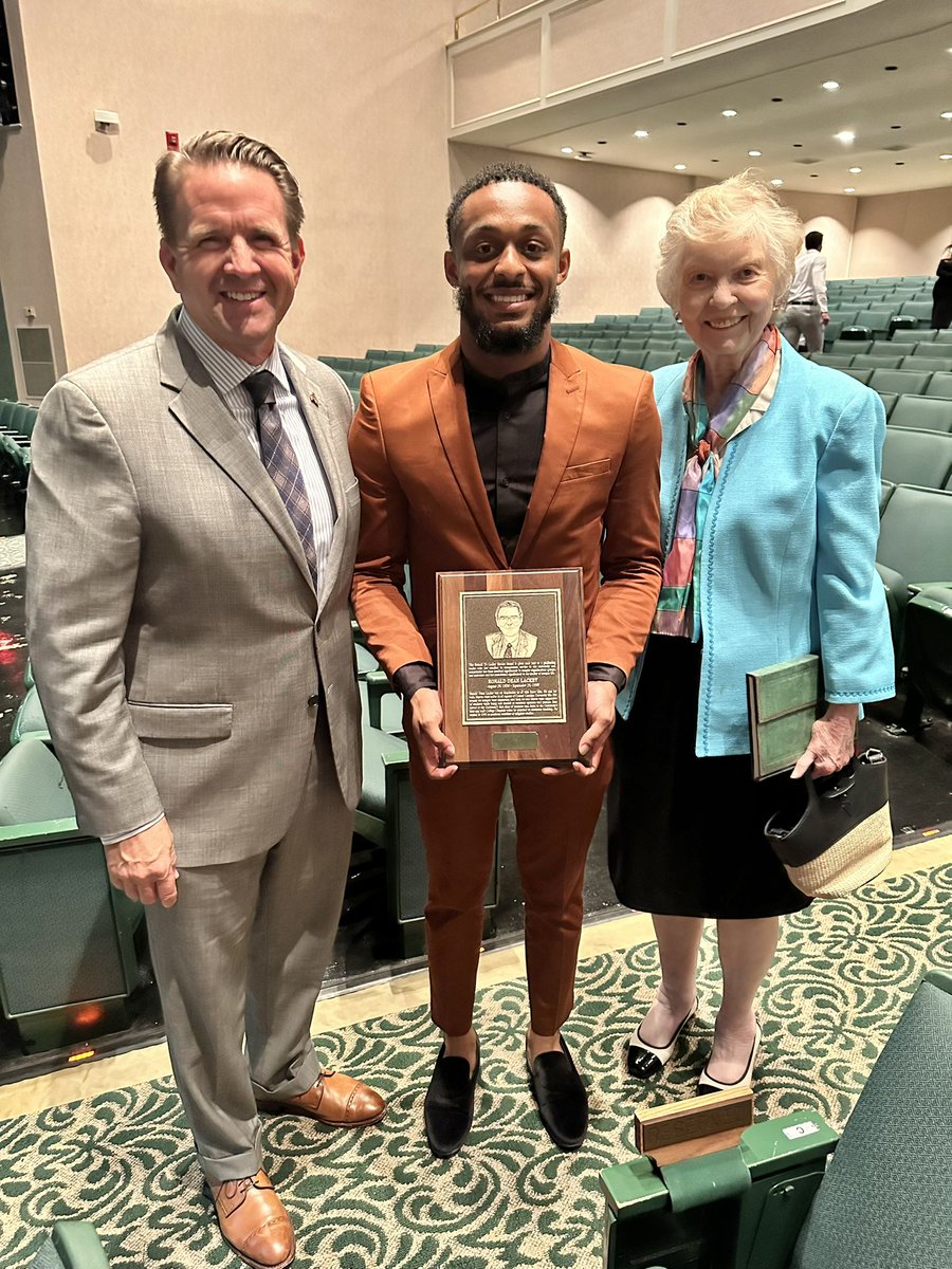 michaeltbenson's tweet photo. Always love the celebration that is our annual Student Involvement &amp; Leadership Awards. 

Congrats to all the winners (especially proud of Lackey Award recipient Tyrik Pierre) and best of luck to our new @CoastalSGA leaders   @CCUChanticleers @Gray_Bray_03 https://t.co/pd90Uyu3Tz