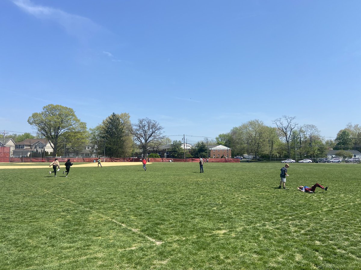 Sarah Linderoth tweet media