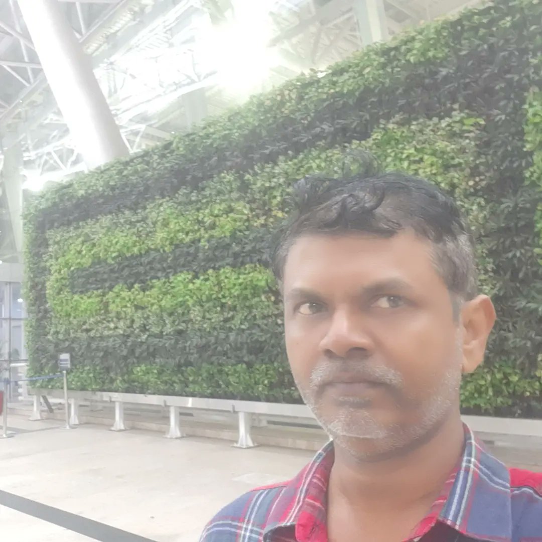 Pr_sudharshan's tweet photo. #locationmode #shoot #shootmode#travelmode Bye bye #hyderabad travelling to #chennai after the success 🙌 completion of #webseries
#prsudharshan #JezzMediaCreations #castingdirector #celebritymanager #actor #actress #model #influencer https://t.co/kTkszo7fpq