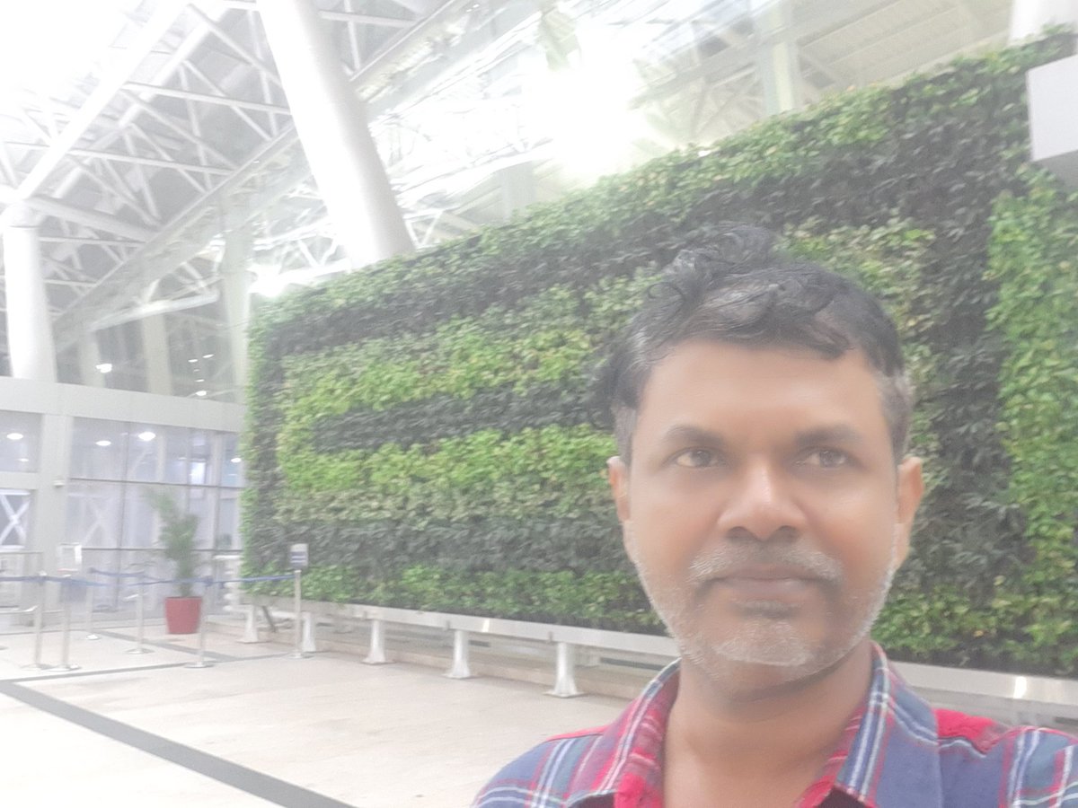Pr_sudharshan's tweet photo. #locationmode #shoot #shootmode#travelmode Bye bye #hyderabad travelling to #chennai after the success 🙌 completion of #webseries
#prsudharshan #JezzMediaCreations #castingdirector #celebritymanager #actor #actress #model #influencer https://t.co/kTkszo7fpq