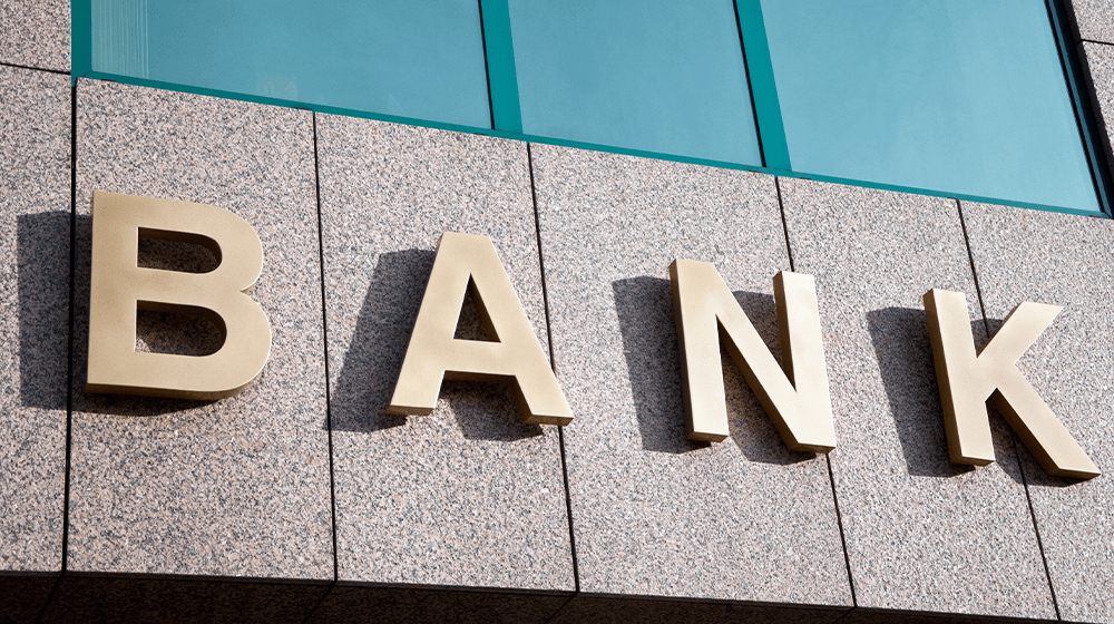 womenonbusiness's tweet photo. How to Get a Business Loan from a Bank by #lisaprice via @smallbiztrends https://t.co/xM4xGN7abd #bankloan #SmallBusiness https://t.co/eb2kxGGJxo