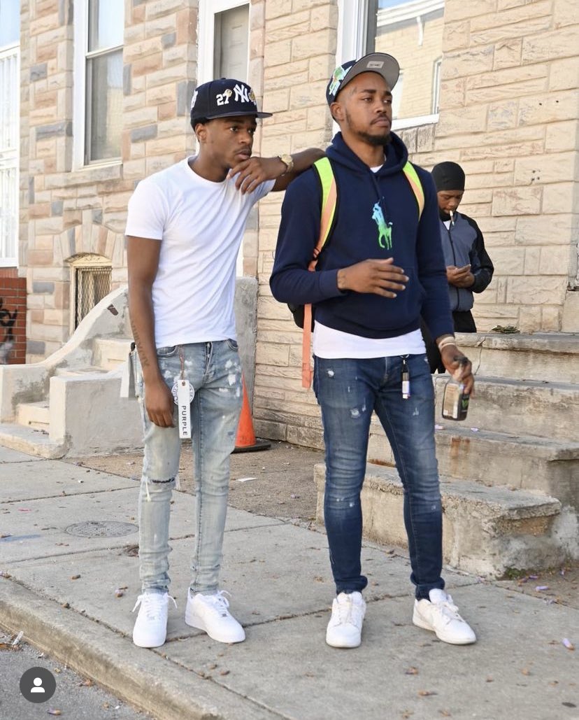 Lorr_tone's tweet photo. Gotta Pay Da Cost 🤑To Be Da Boss I’m Da Floor ⛹🏽♂️General Like A Point Guard 🏀 #YIC🔋 #theflipprojectebook🏚️ #AllDoIt🎰 https://t.co/8TwGCoMJfW