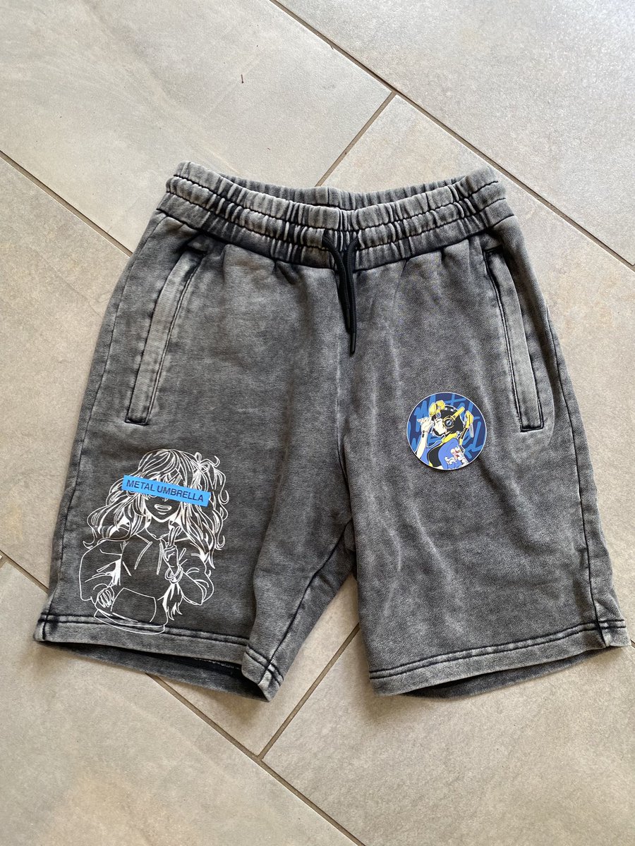 Cmath_03's tweet image. Warmer weather means for a new pair of shorts! #MetalUmbrella☂️ #EvolvingCollection #AnimeWeekend @SypherPK @METALUMBRELLAco