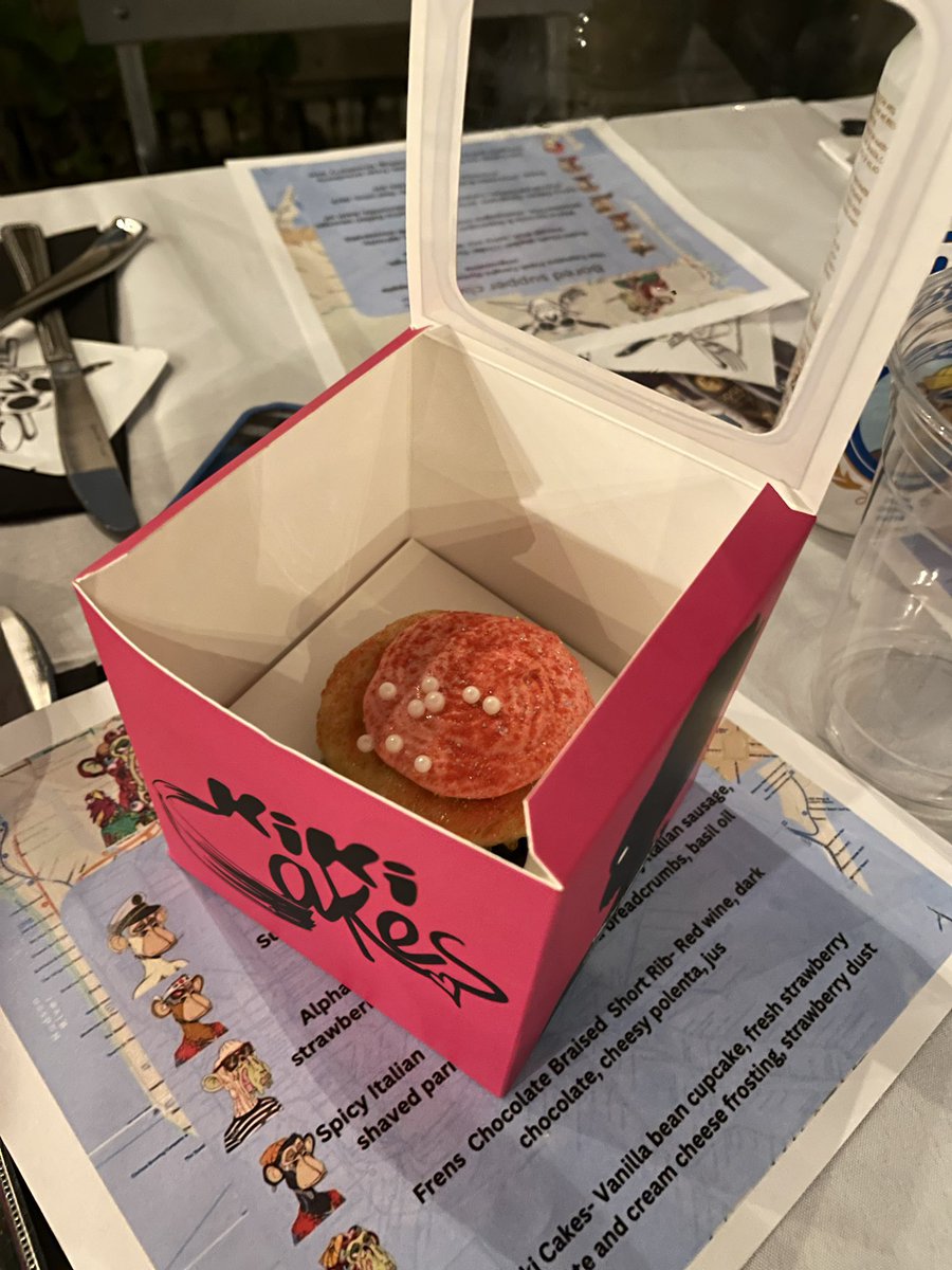 Andrew Hipsley tweet media