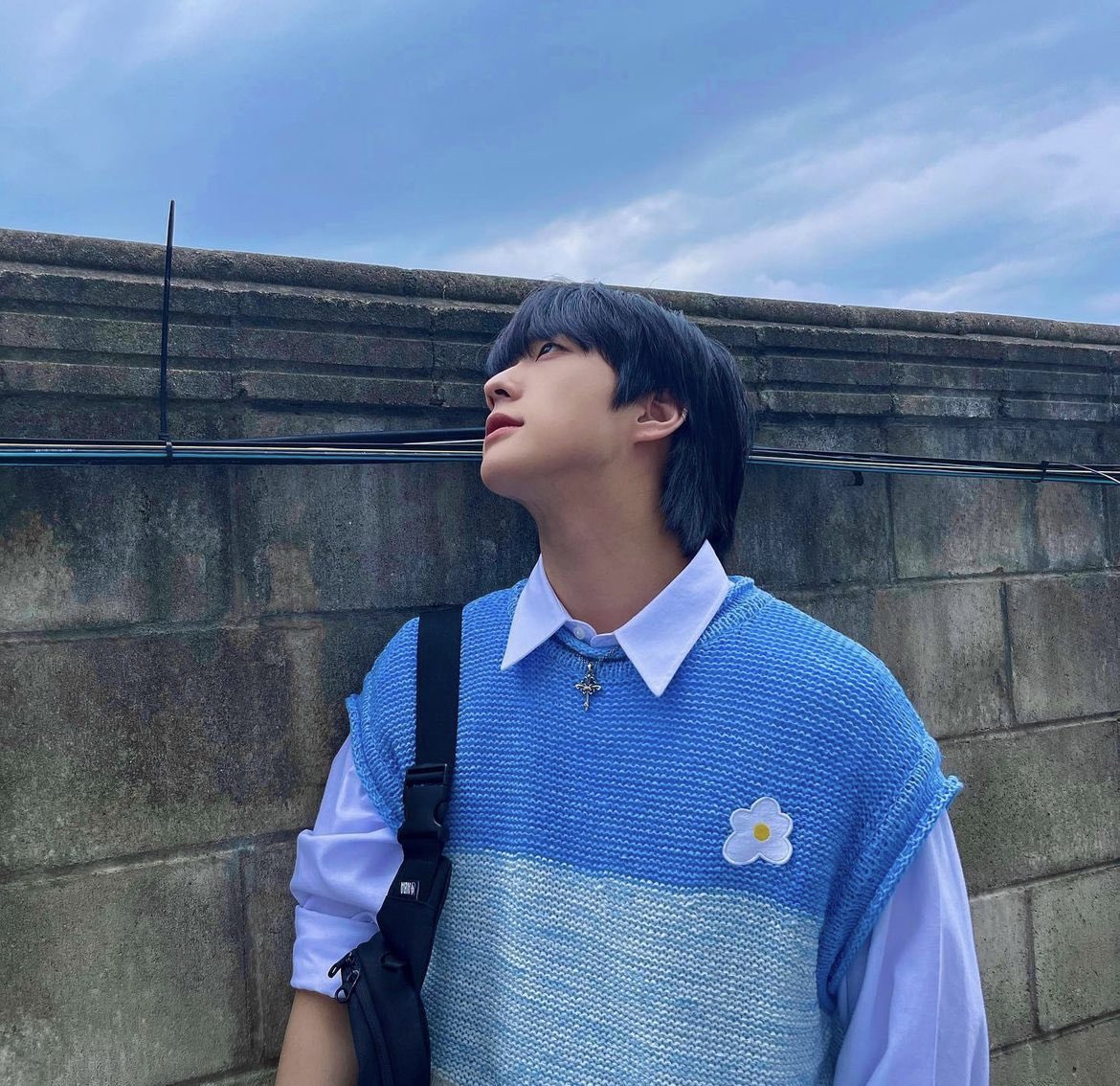 lvsjongwoo's tweet photo. ❤️‍🩹 https://t.co/biBPqrR2oa