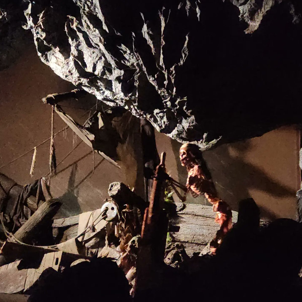 DisneyG1313's tweet photo. Disney April 20, 2023 🏰🥰 https://t.co/LQpcSSG74Y