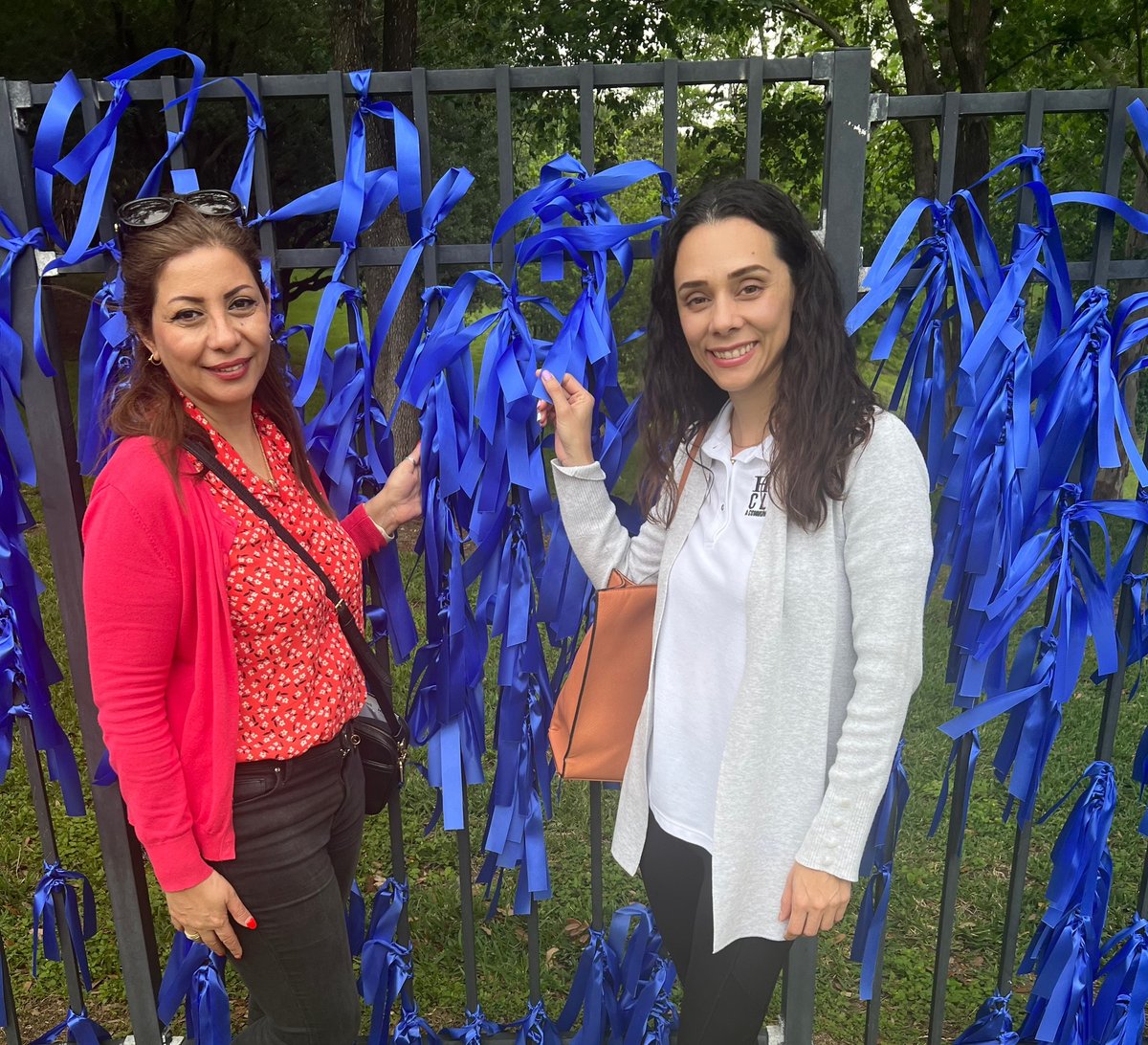 HOPECHC's tweet photo. 💙HOPE Clinic is feeling blue in support of Child Abuse Prevention Month💙
Thank you, @depelchinchildrencenter, for the Fair Parenting Help Collaborative initiative. #hopeclinic #wearblueforkids #prevention #awareness #Aprilisblue https://t.co/4DSGy8dboJ
