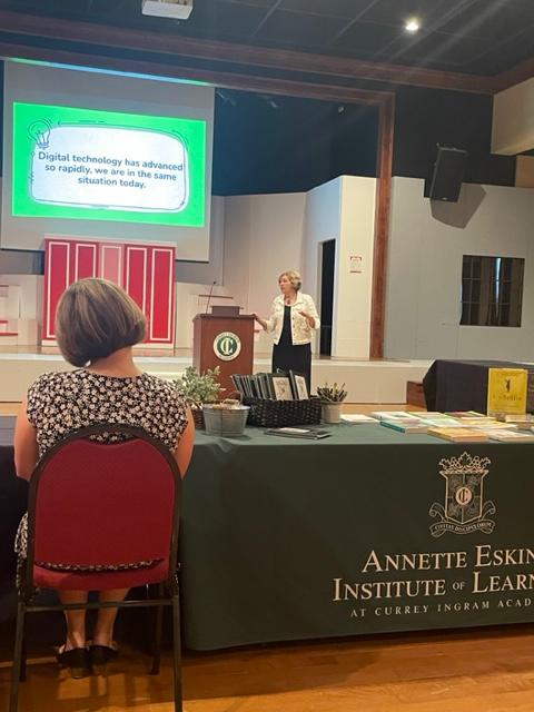 CurreyIngram's tweet image. Thank you to the attendees of the Annette Eskind session on “Digital Wellness.”  Ginann Franklin, Currey Ingram’s Director of Libraries and Educational Technology, did a great job.