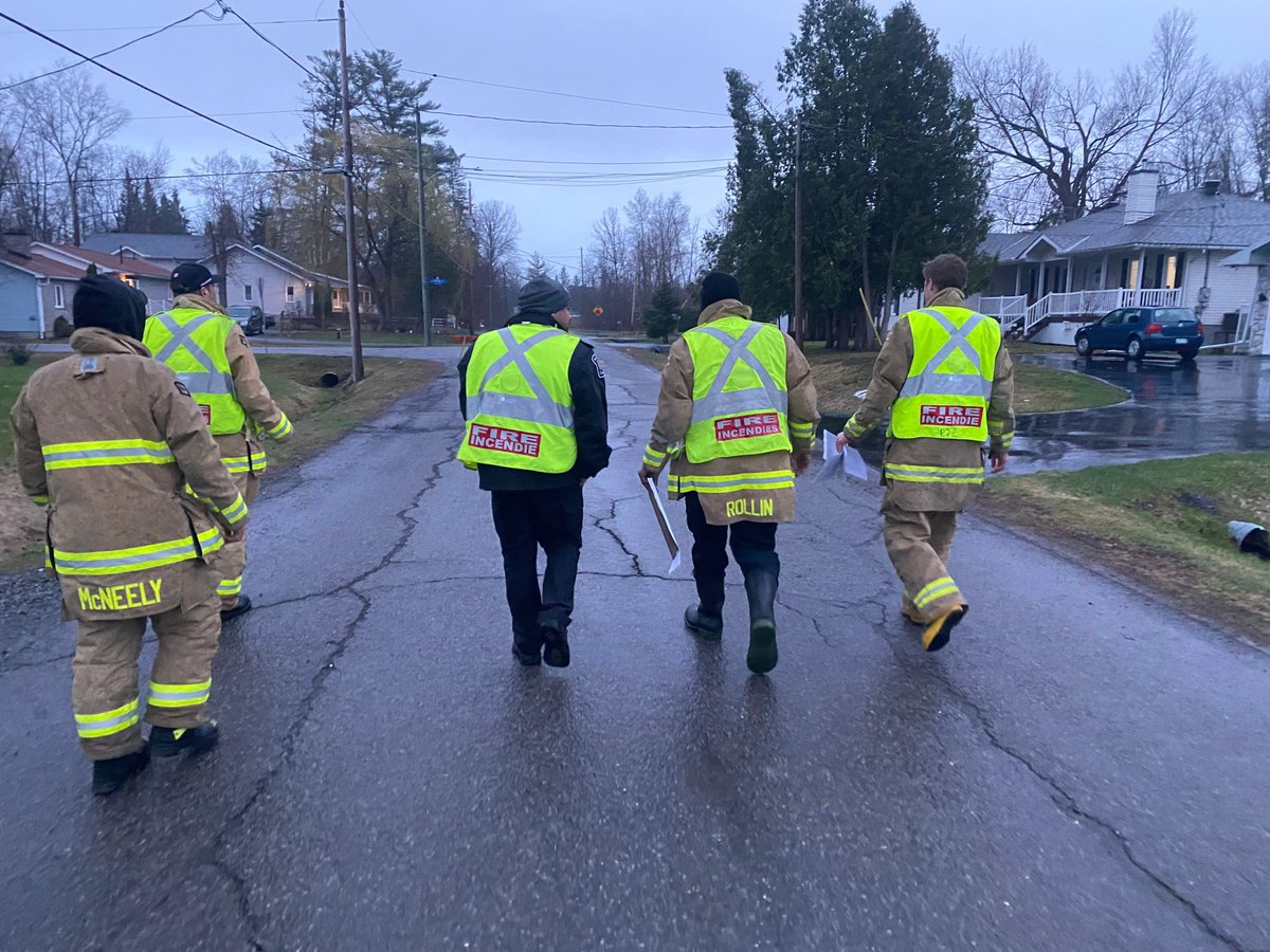 We have conducted hundreds of visits in high-risk neighbourhoods in the East, West &amp; Central areas of the city to help residents with  planning &amp; prevention information, as well as tips with regards to flooding. <a href="/ottawacity/">City of Ottawa</a> 

#Ottawa #OttCity #OttNews